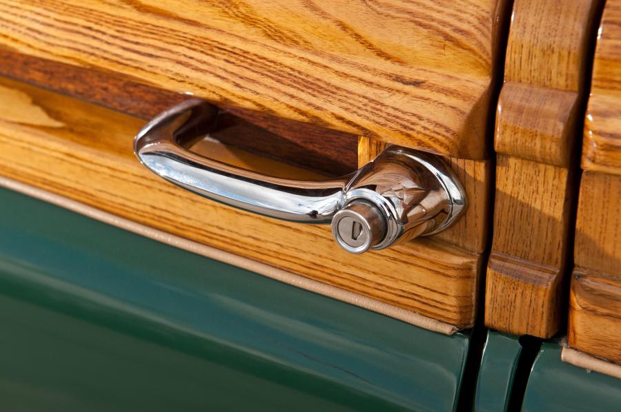  Oldsmobile Series 76 Station Wagon 1949 года  (фото 7 из 19)
